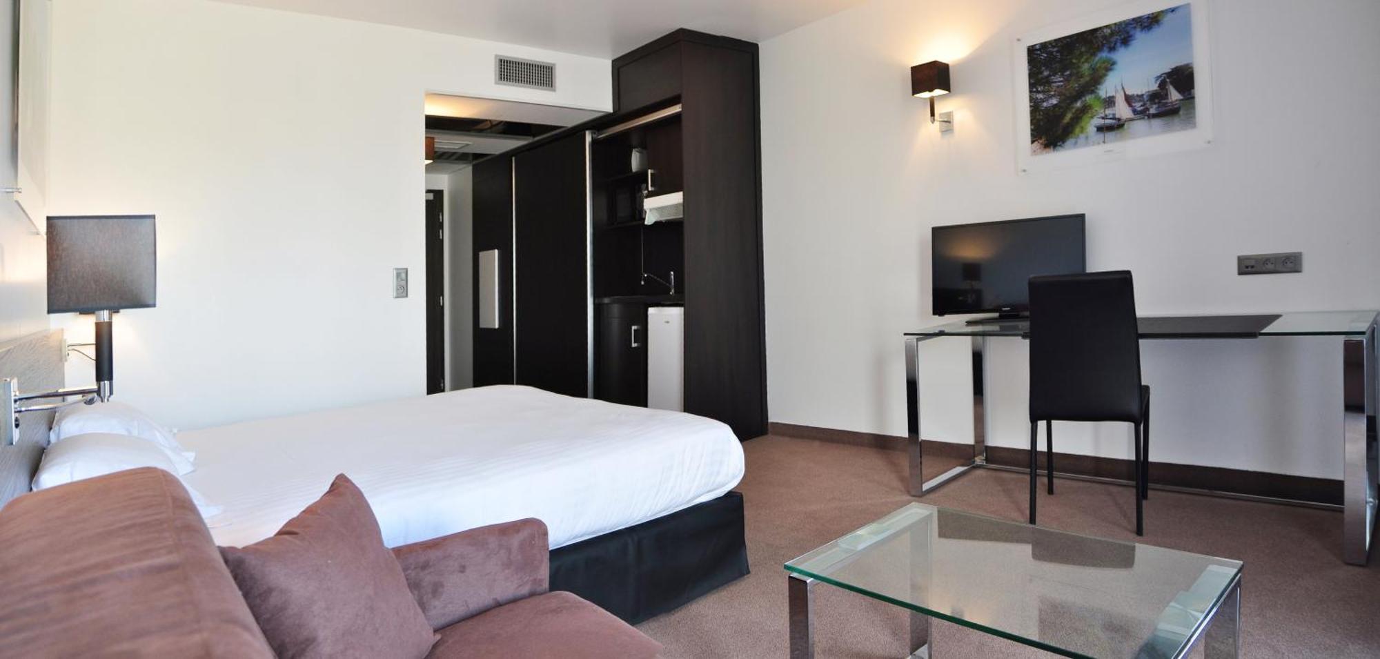 Golden Tulip Pornic Suites- Appart Hotel Rom bilde