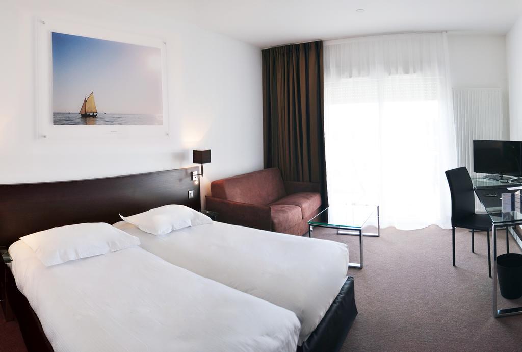 Golden Tulip Pornic Suites- Appart Hotel Eksteriør bilde